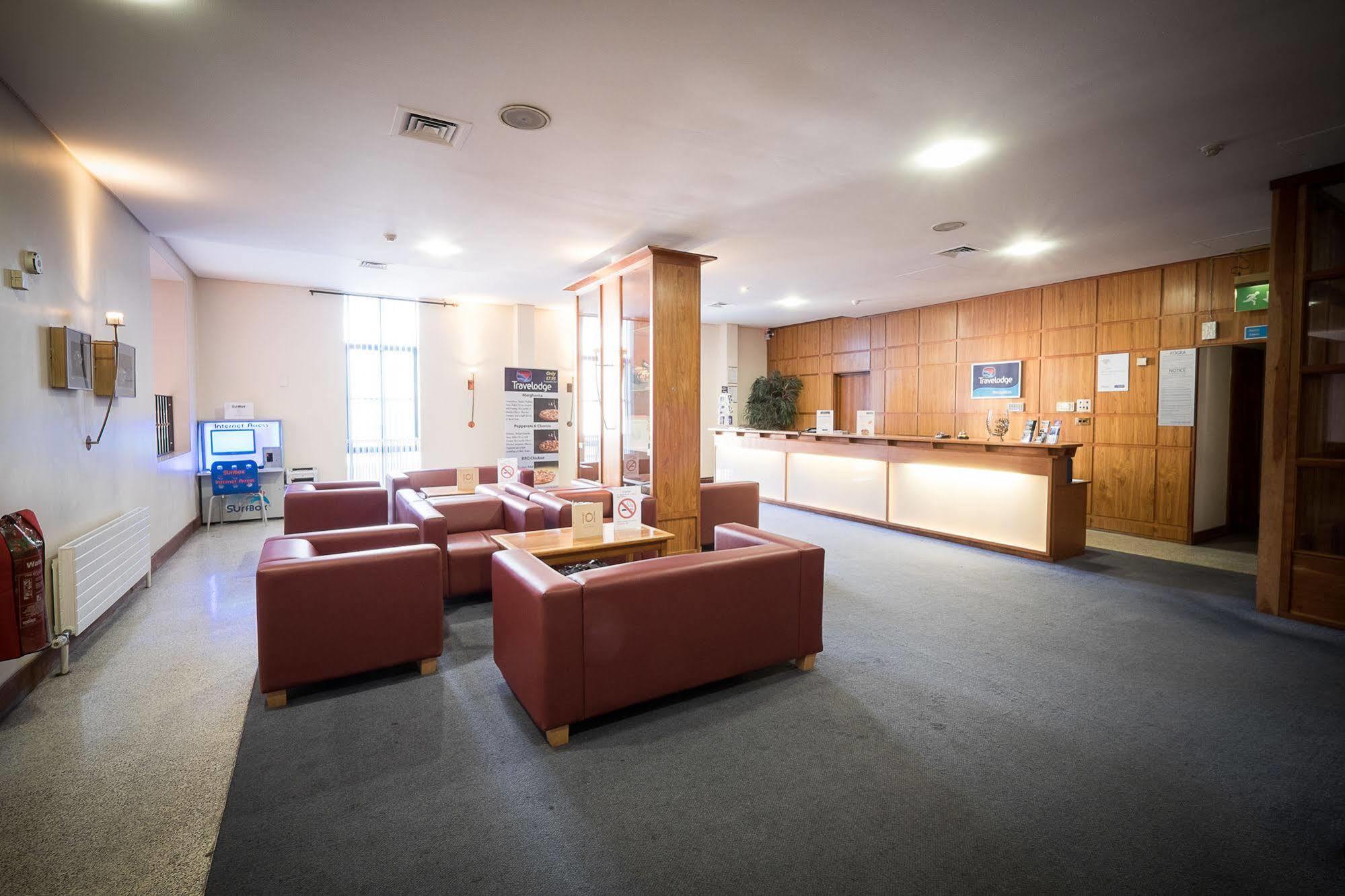 Travelodge Derry Esterno foto
